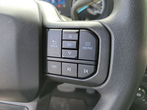 Used 2025 Ford F350 4x4 Crew Cab DRW Super Duty image 27