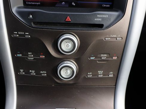 Used 2014 Ford Edge SEL w/ Equipment Group 205A image 6