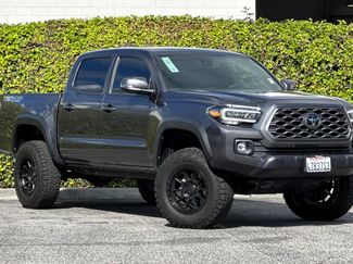 Used 2023 Toyota Tacoma TRD Off-Road w/ TRD Premium Off Road Package video 2