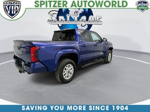 Used 2024 Toyota Tacoma SR5 AWD/4WD image 11