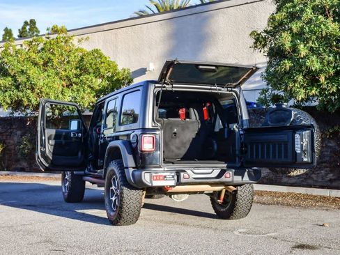 Used 2022 Jeep Wrangler Unlimited Rubicon image 29