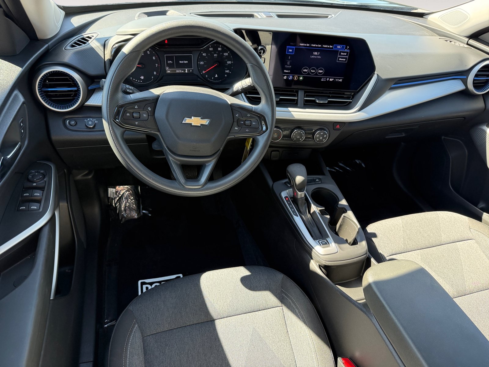 Used 2024 Chevrolet Trax LS FWD image 15