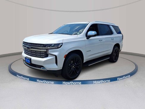 Used 2023 Chevrolet Tahoe Premier w/ Advanced Technology Package AWD/4WD image 3