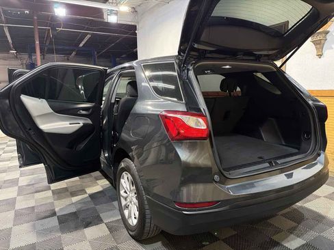 Used 2020 Chevrolet Equinox LS image 13
