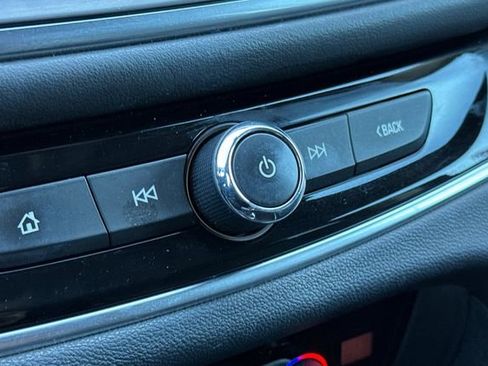 Used 2019 Buick Enclave Avenir w/ Avenir Technology Package image 33