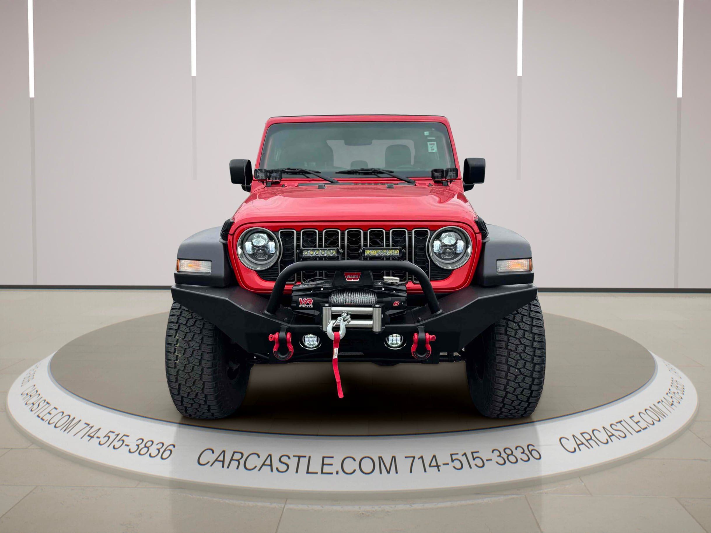 Used 2020 Jeep Gladiator Sport w/ Quick Order Package 24S AWD/4WD image 2