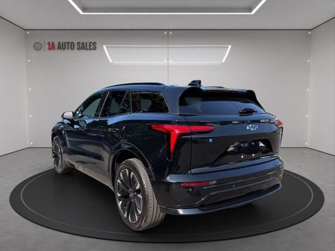 Used 2024 Chevrolet Blazer EV RS AWD/4WD image 3