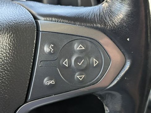 Used 2020 Chevrolet Suburban Premier RWD image 15