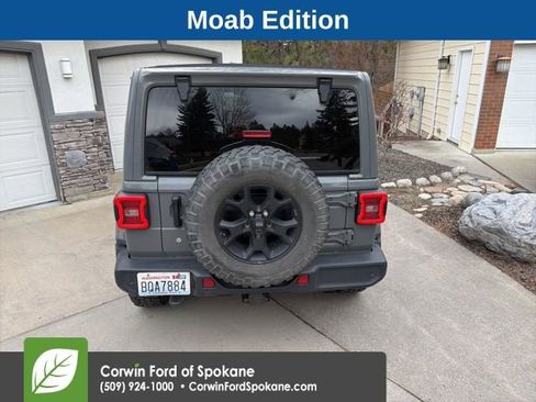 Used 2019 Jeep Wrangler Unlimited Sahara w/ Quick Order Package 24M Moab image 8