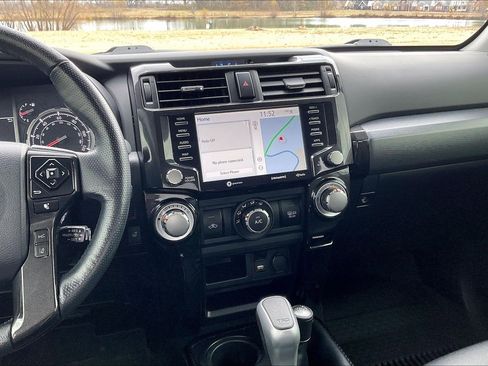 Used 2023 Toyota 4Runner TRD Off-Road Premium image 6