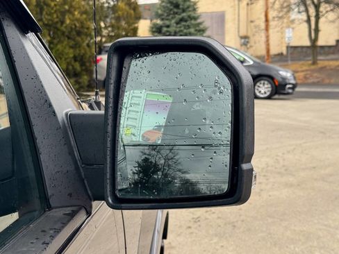 Used 2019 Ford F150 XLT w/ Equipment Group 302A Luxury image 14