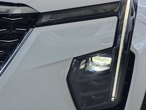Certified 2024 Cadillac XT4 Premium Luxury w/ Cold Weather Package FWD image 33