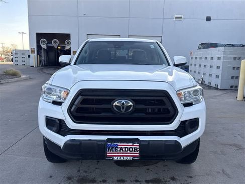 Used 2022 Toyota Tacoma SR image 7