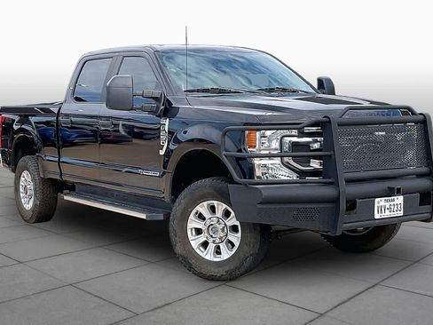Used 2021 Ford F250 XL w/ STX Appearance Package AWD/4WD image 4