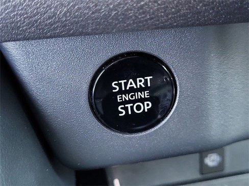 New 2026 Nissan Rogue Platinum image 17