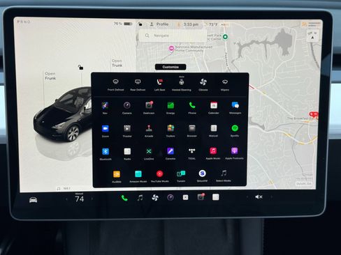 Used 2023 Tesla Model Y Long Range image 23