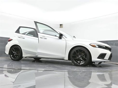 Used 2024 Honda Civic Sport image 49