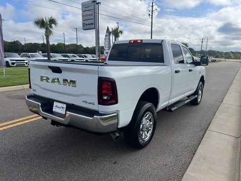 Certified 2025 RAM 2500 Tradesman AWD/4WD image 5
