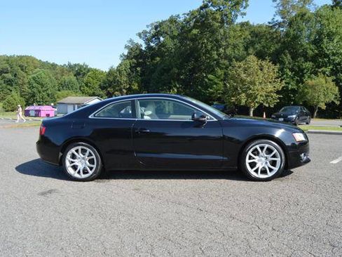 Used 2010 Audi A5 2.0T Premium image 56