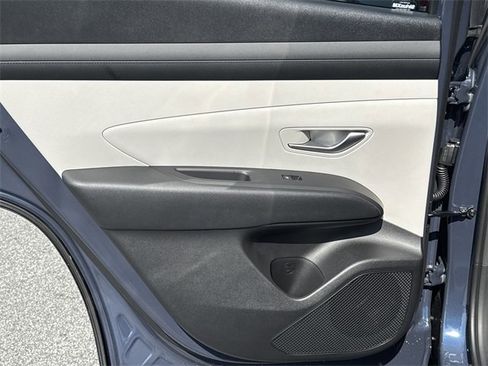New 2026 Hyundai Tucson SEL image 13
