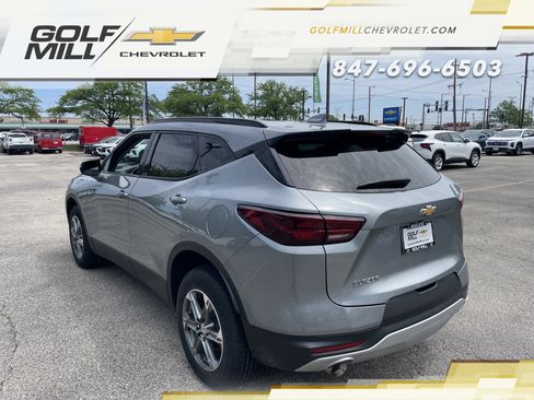 Used 2024 Chevrolet Blazer LT FWD image 9