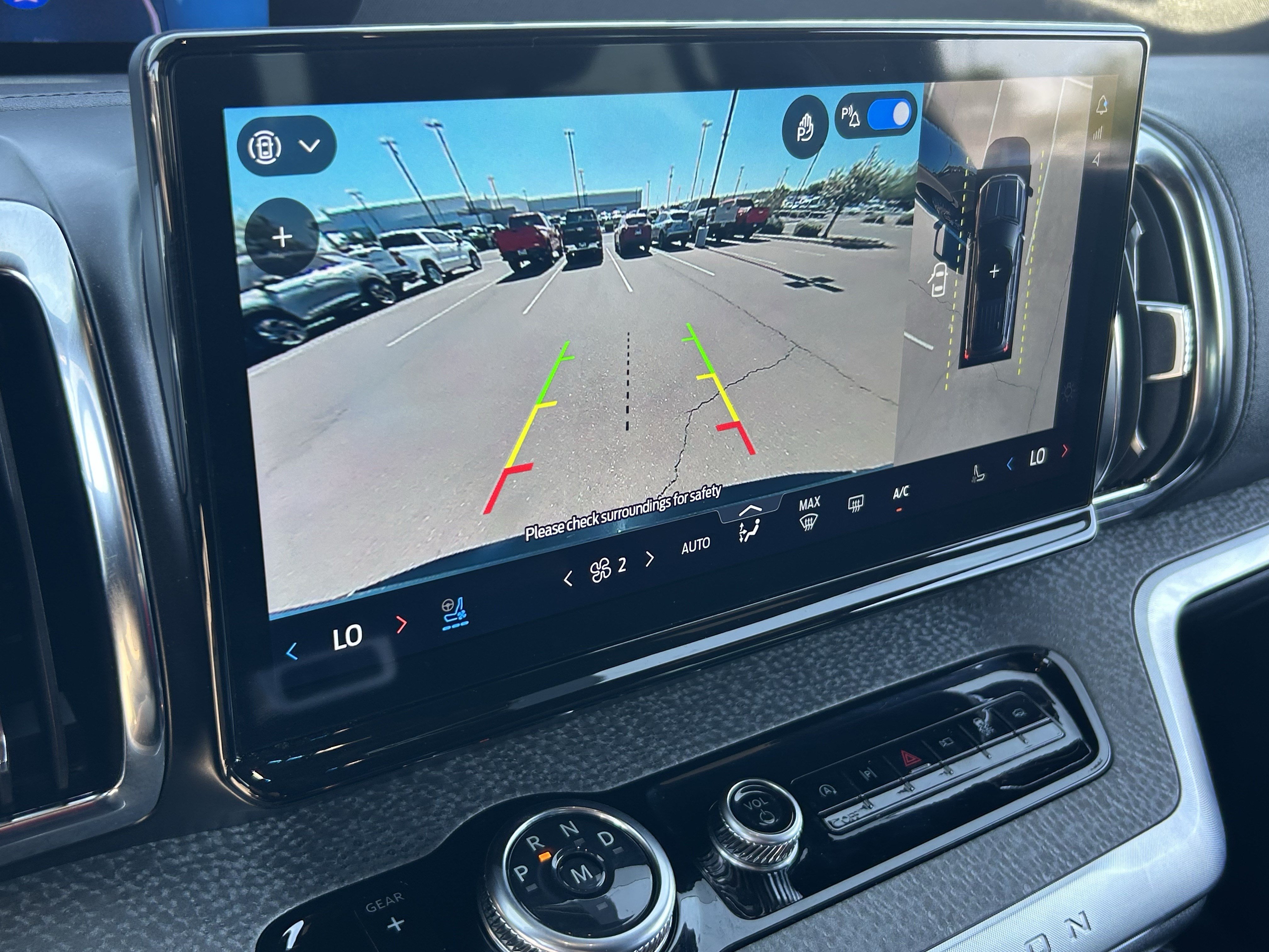 Used 2025 Ford Expedition Tremor AWD/4WD image 30