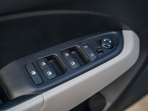 New 2026 Hyundai Venue SEL image 20