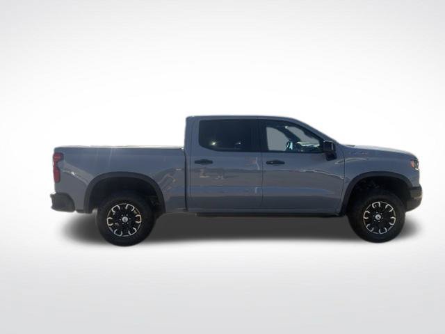 Used 2025 Chevrolet Silverado 1500 ZR2 w/ Technology Package AWD/4WD image 12