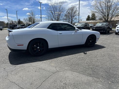 Used 2015 Dodge Challenger SXT Plus w/ Sound Group II RWD image 4