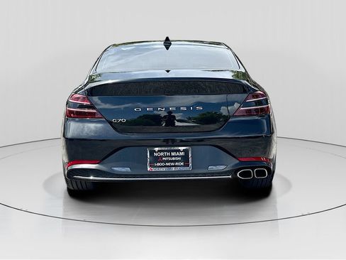 Used 2023 Genesis G70 2.0T RWD image 6
