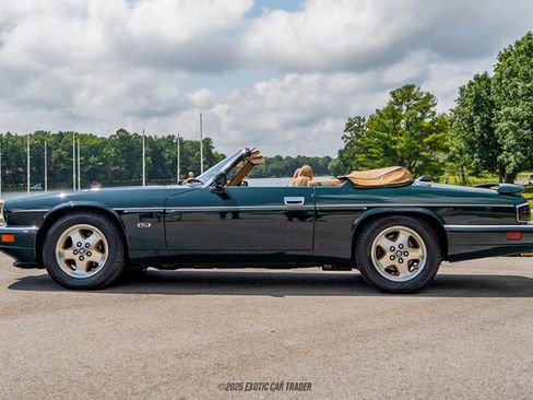 Used 1994 Jaguar XJS V12 Convertible image 3
