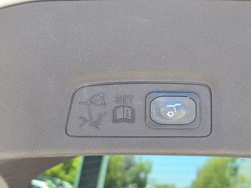 Used 2016 Lincoln MKC Select w/ Select Plus Package FWD image 16