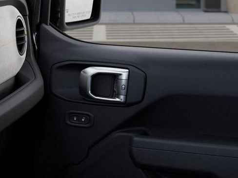 New 2026 Jeep Gladiator Sport image 25