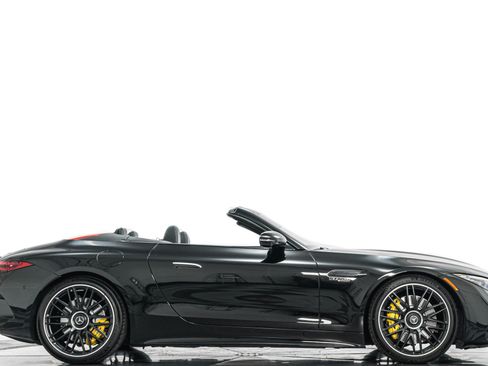 Used 2023 Mercedes-Benz SL 63 AMG 4MATIC image 2