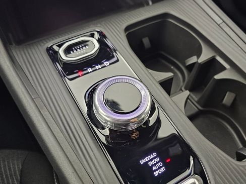 New 2026 Jeep Cherokee Laredo AWD/4WD image 30