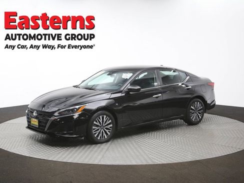 Used 2023 Nissan Altima 2.5 SV image 56