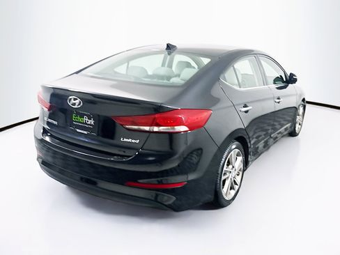 Used 2017 Hyundai Elantra Limited w/ Limited Tech Package 04 image 9