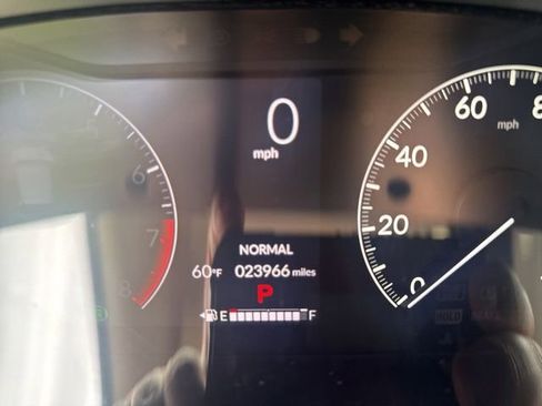 Certified 2023 Honda HR-V EX-L image 19