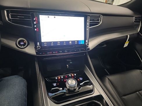 New 2026 Jeep Grand Wagoneer Limited AWD/4WD image 21