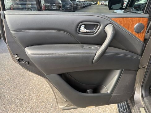 Used 2019 INFINITI QX80 Luxe w/ Cargo Package image 19