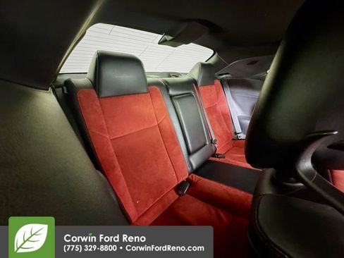 Used 2016 Dodge Challenger R/T Scat Pack w/ Leather Interior Group image 28