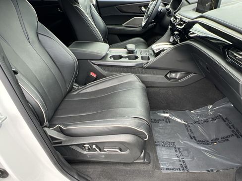 Used 2023 Acura MDX SH-AWD w/ Advance Package image 26