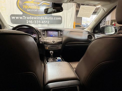 Used 2017 INFINITI QX60 Luxe w/ Premium Plus Package AWD/4WD image 46