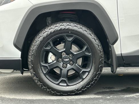 Used 2022 Toyota RAV4 TRD Off-Road image 25
