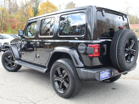 Used 2021 Jeep Wrangler Unlimited Sahara image 17