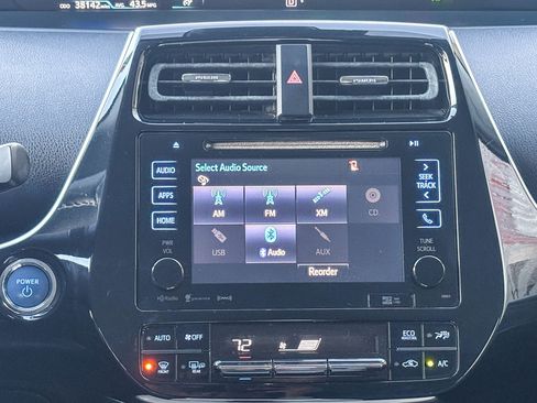 Used 2016 Toyota Prius Four Touring image 17