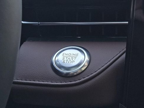 New 2026 Lincoln Nautilus Reserve image 13