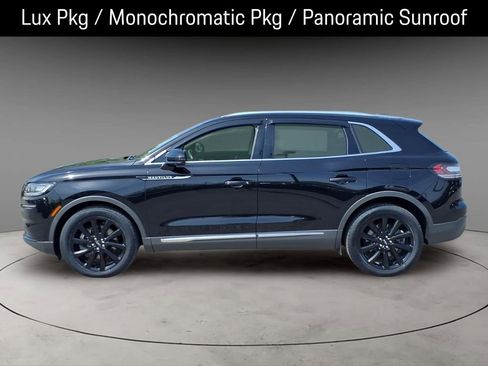 Certified 2023 Lincoln Nautilus Reserve w/ Monochromatic Package AWD/4WD image 2