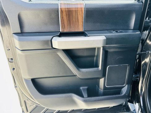 Used 2015 Ford F150 Lariat AWD/4WD image 23
