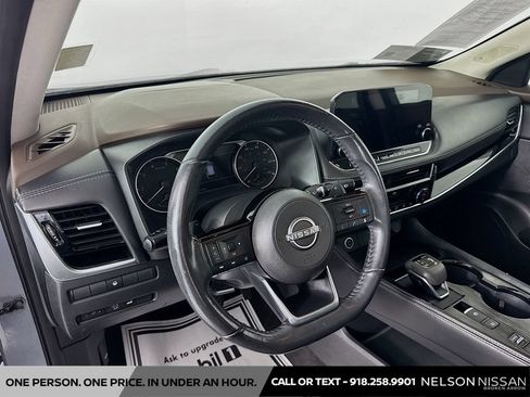Certified 2023 Nissan Rogue SL w/ SL Premium Package FWD image 9